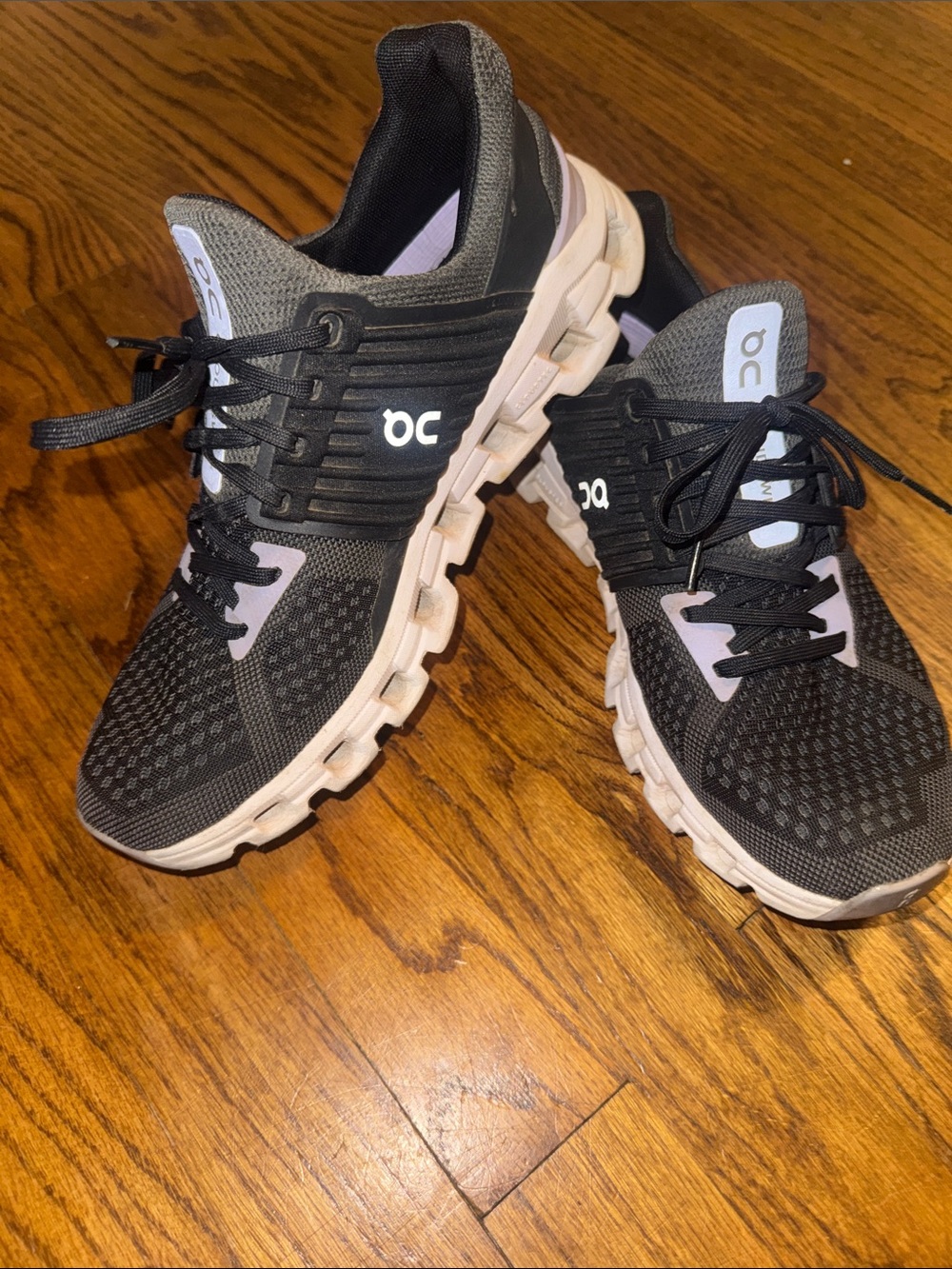 On Cloud Women's Black/Lavender Cloudswift Tennis Shoes-Size 8.5